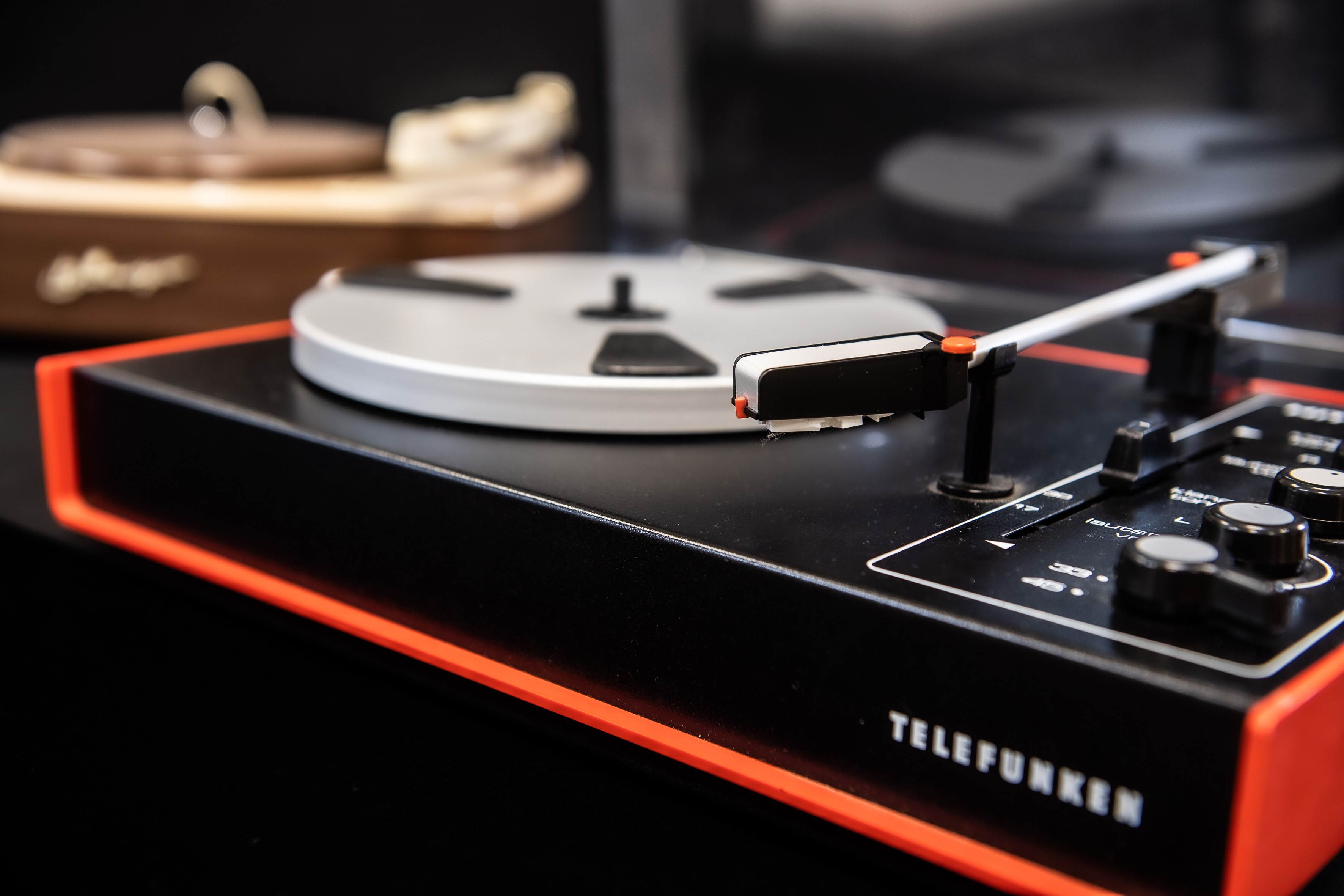 Historic audiodevice, Photo: Klaus Polkowski 